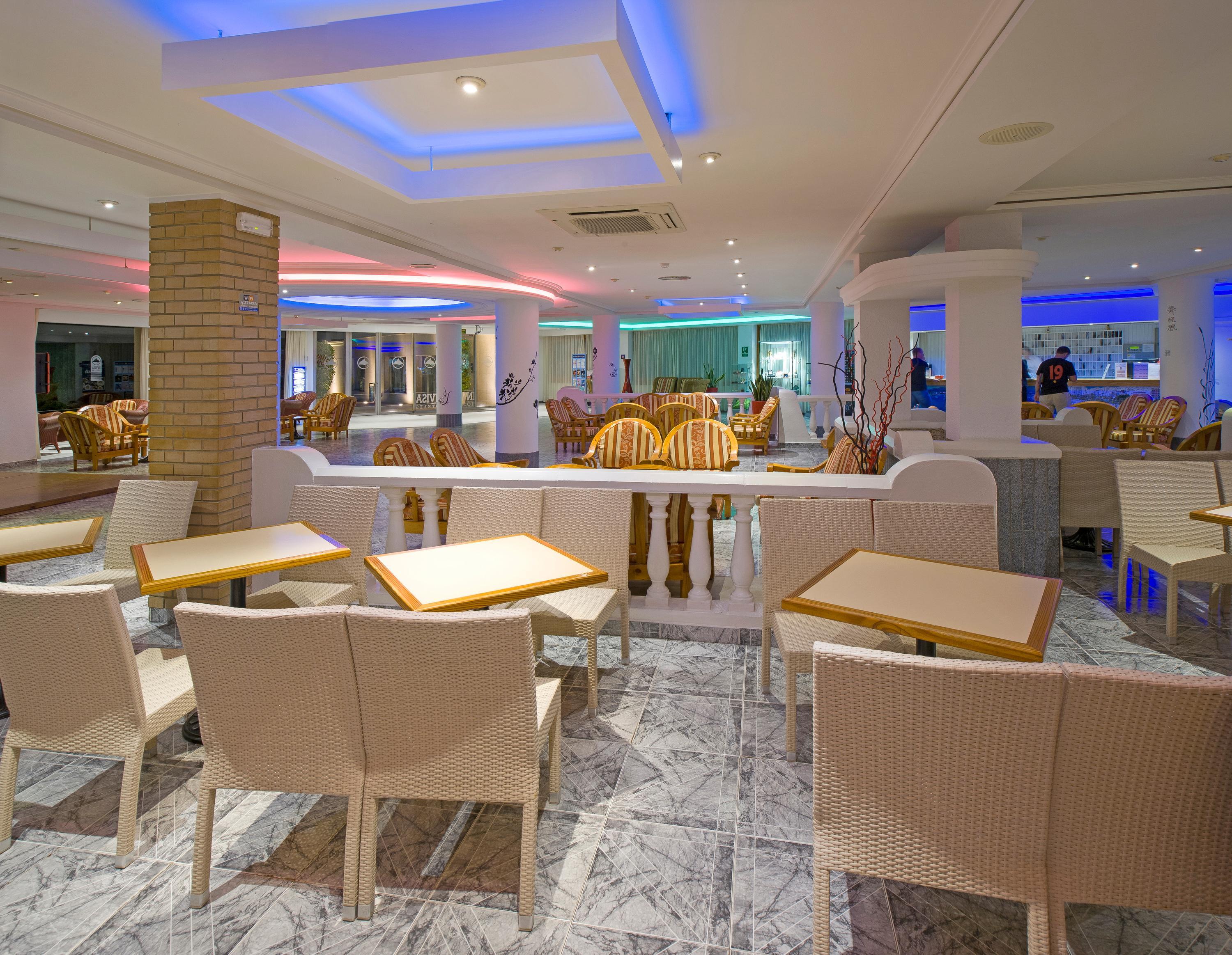 Invisa Hotel Es Pla - Adults Only San Antonio  Exterior photo